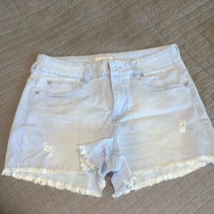 Light denim shorts